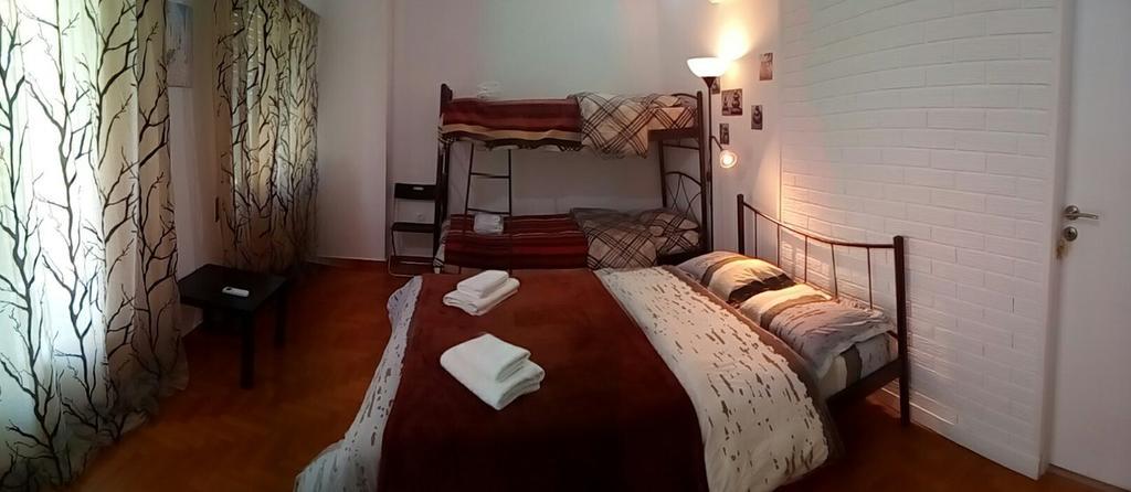 Sfiggos 54 Guest House Athens Exterior photo